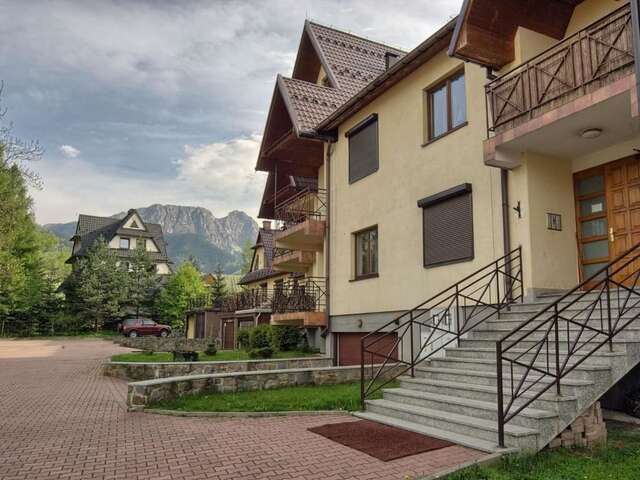 Апартаменты VisitZakopane - Rocky Apartment Закопане-12